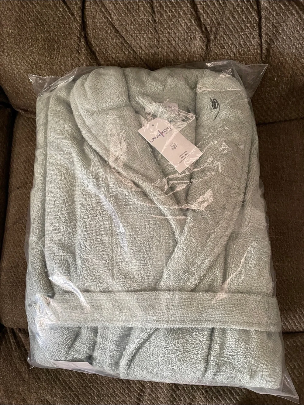 Linum Home 100% cotton Light Sage Bath Robe Sealed L/XL